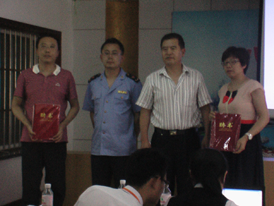 2013年7月我事务所法人成科先生被聘为八大湖私营个体企业经济协会副会长