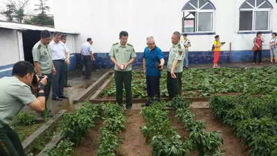 2015年8月1日又是一年建军节～我事务所参加慰问琅琊边防官兵活动